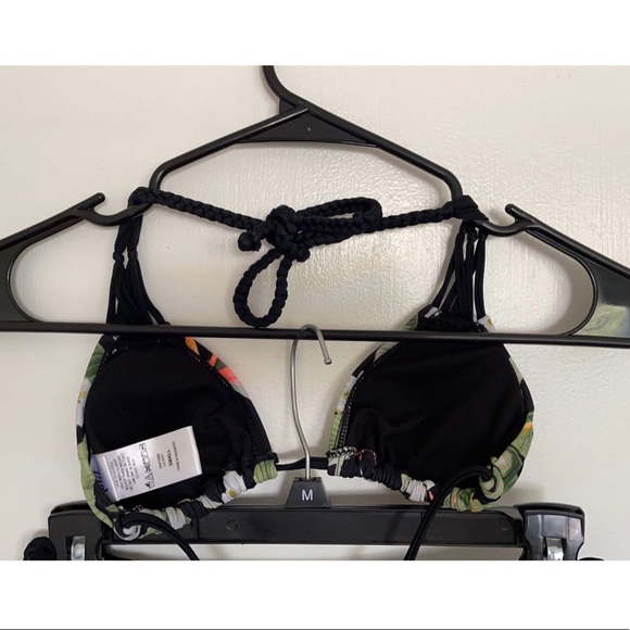 Malibu women’s floral bikini - Picture 6 of 6